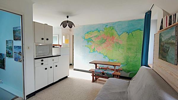 Immeuble à vendre BENODET (29) commerce et deux appartements