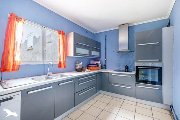 Maison 241 960 € Vénissieux 6 p 113 m² DPE D