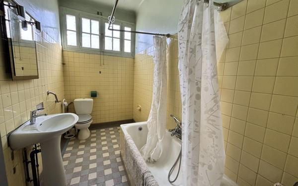 Maison à vendre    4 pièces •  Tarbes