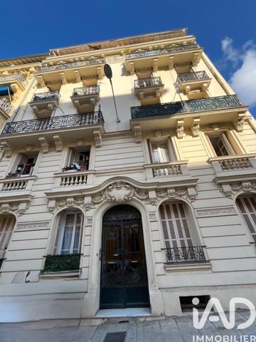 Immeuble à vendre 710 m² Nice