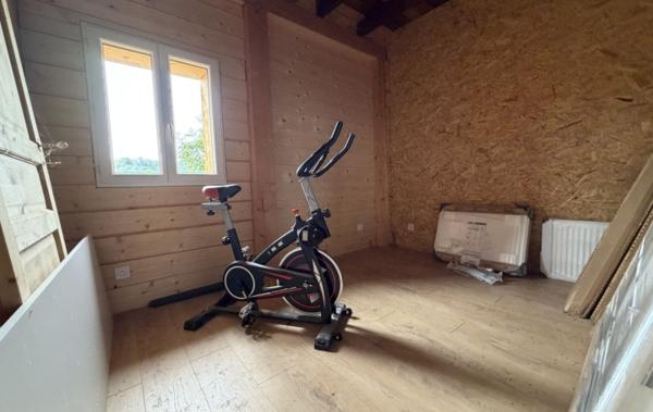 Vente Maison 90m² hab sur 11500m² de terrain Gresin