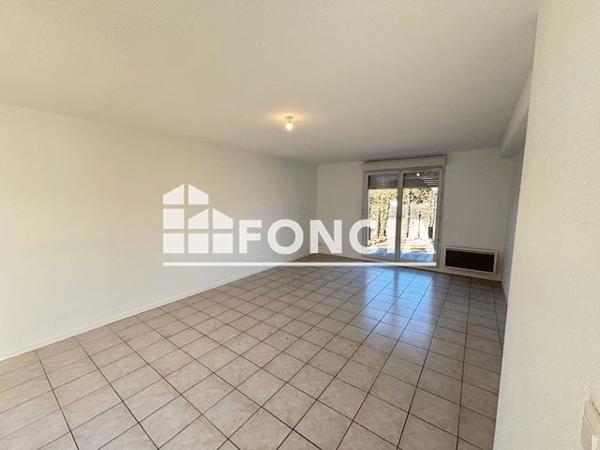 Location Appartement 4 pièces 90.08 m² - 30 ROUTE DE CARAMAN Lavaur 81500