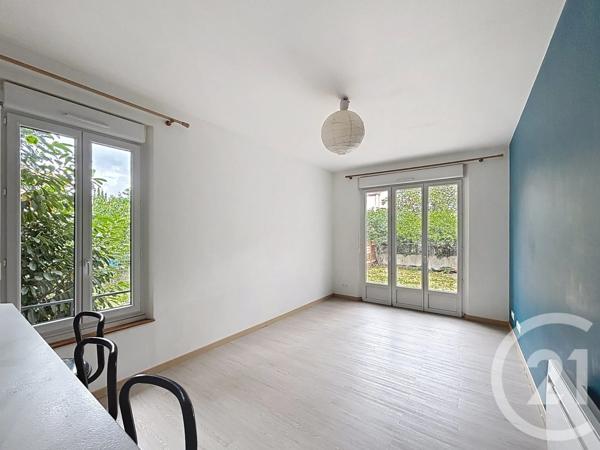 Appartement F3 à vendre  3 pièces - 62,71 m 2   CLERMONT FERRAND  - 63