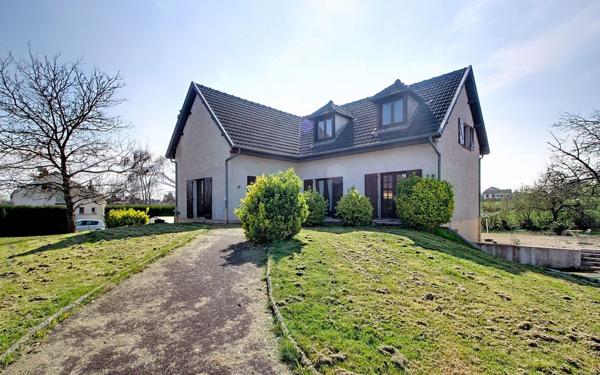 Maison à vendre    5 pièces •  Blanzy
