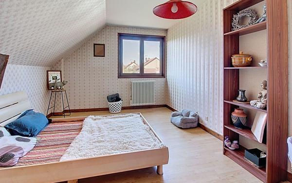 Maison à vendre    5 pièces •  Blanzy