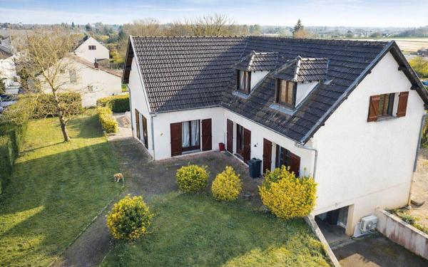 Maison à vendre    5 pièces •  Blanzy