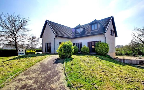Maison à vendre    5 pièces •  Blanzy