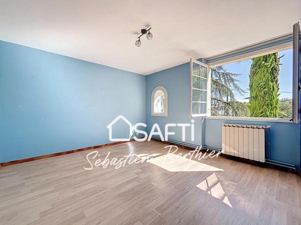 Maison traditionnelle avec jardin et piscine – 5 chambres. - Lavaur