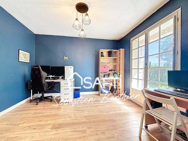 Maison traditionnelle avec jardin et piscine – 5 chambres. - Lavaur