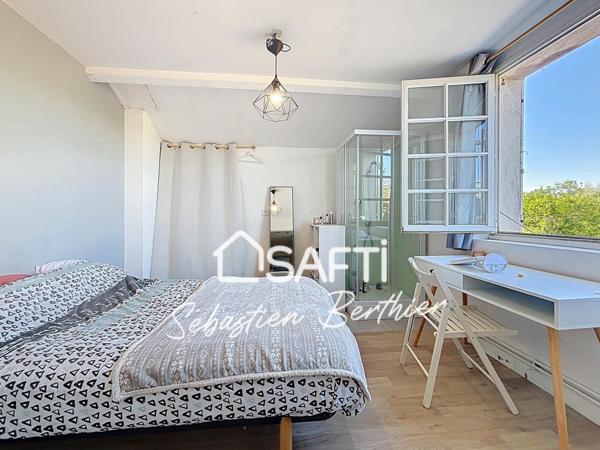 Maison traditionnelle avec jardin et piscine – 5 chambres. - Lavaur