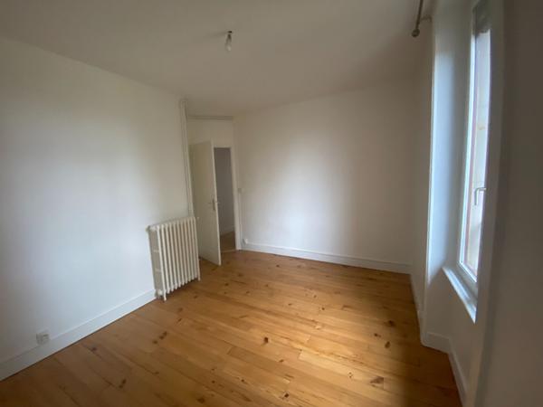 Appartement Pont De Cheruy 4 pièce(s) 93.37 m2