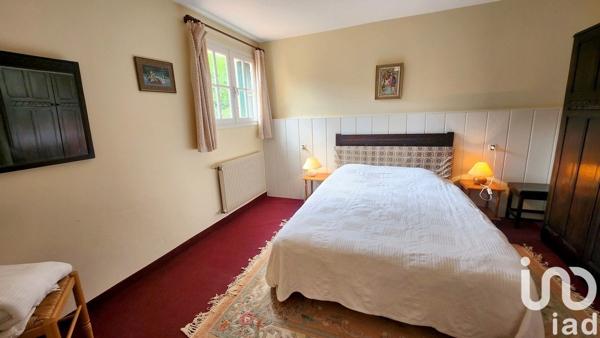 Maison traditionnelle 6 pièces de 152 m² à Arles-sur-Tech (66150)