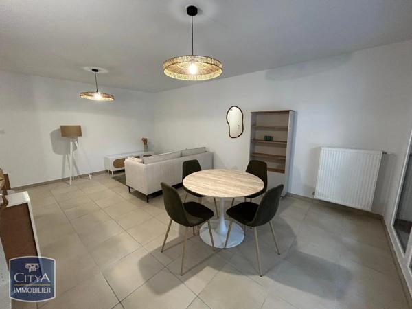 Appartement à louer 2 pièces 47.28m² Aix-les-Bains (73100)