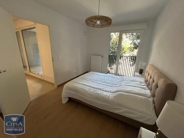 Appartement à louer 2 pièces 47.28m² Aix-les-Bains (73100)