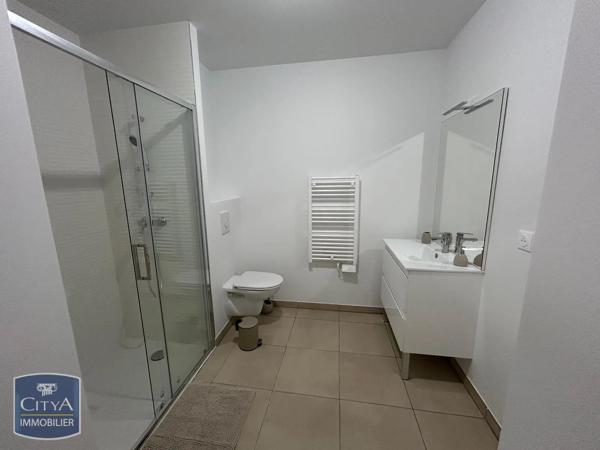 Appartement à louer 2 pièces 47.28m² Aix-les-Bains (73100)