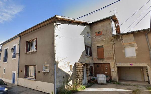 Maison à vendre    3 pièces •  Behonne