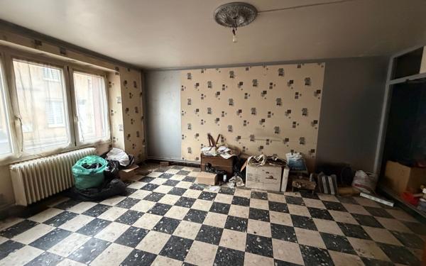 Maison à vendre    3 pièces •  Behonne