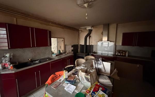 Maison à vendre    3 pièces •  Behonne