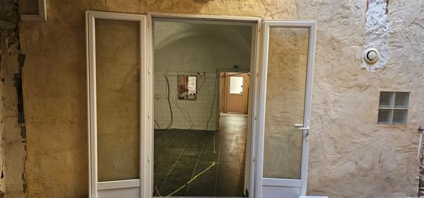 Local/bureau à vendre VILLENEUVE-LES-MAGUELONE (34)