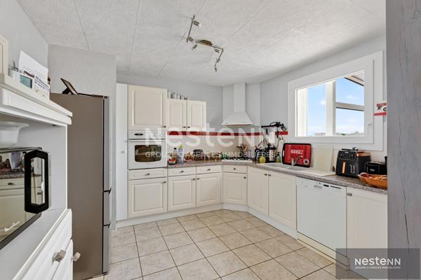 A vendre Maison au bourg d' Yffiniac vivable de plain pied!