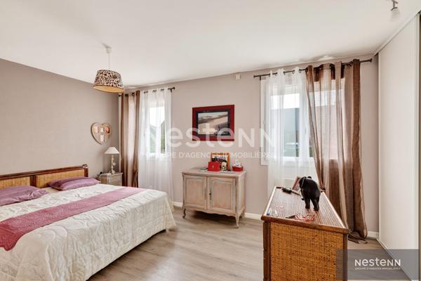 A vendre Maison au bourg d' Yffiniac vivable de plain pied!