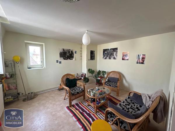 Appartement à louer 3 pièces 71.1m²