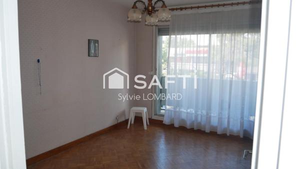 APPARTEMENT T3 TERRASSE ET BALCON - STE ANNE