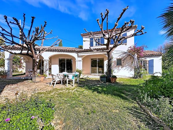 Maison lumineuse de 147 m² avec grand jardin ? Saint-Mitre, Marseille 13013