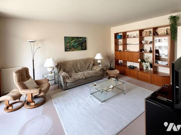 Appartement T3 avec balcon, garage et parking – Angers Louis Gain, 5ᵉ étage avec ascenseur