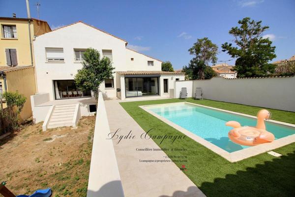 MAISON DE PLAIN-PIED 140 M² ,  JARDIN À JOUISSANCE EXCLUSIVE ,PISCINE ,GARAGE
