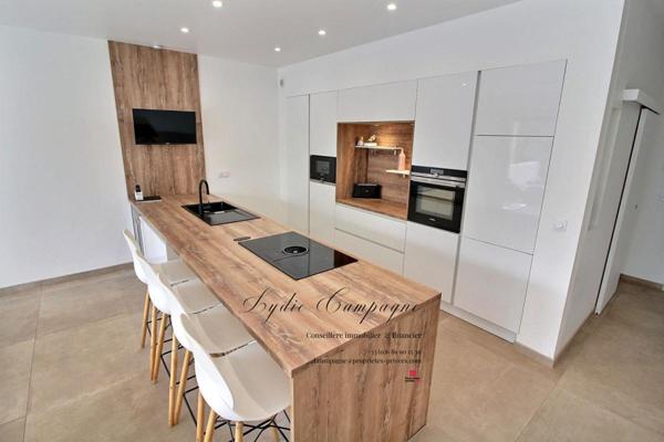 MAISON DE PLAIN-PIED 140 M² ,  JARDIN À JOUISSANCE EXCLUSIVE ,PISCINE ,GARAGE