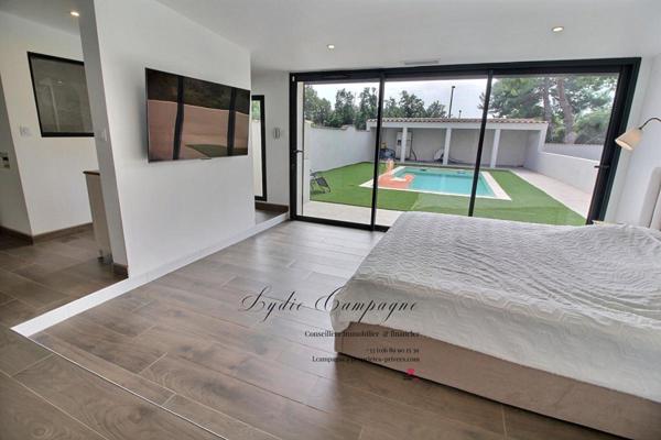 MAISON DE PLAIN-PIED 140 M² ,  JARDIN À JOUISSANCE EXCLUSIVE ,PISCINE ,GARAGE