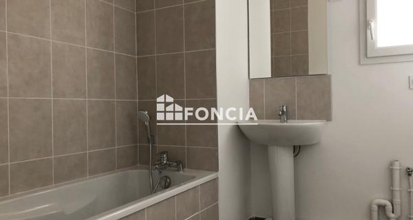Location Appartement 2 pièces 56.26 m² - Neuville-sur-saône 69250