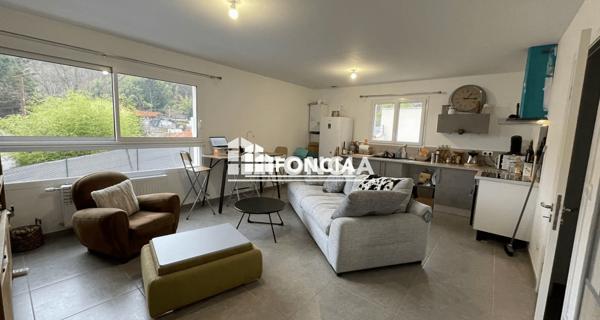 Location Appartement 2 pièces 56.26 m² - Neuville-sur-saône 69250