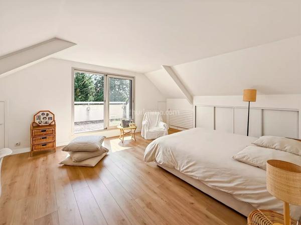 Vente Villa 7 pièces 312 m2 à Soisy-sur-Seine