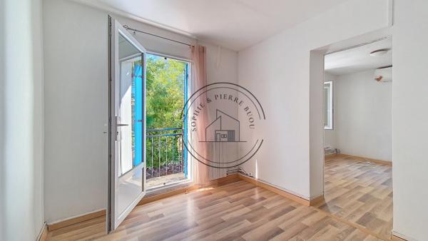 Cavaillon (84300) MAISON DES ANNEES 30 AVEC JARDIN ARBORE