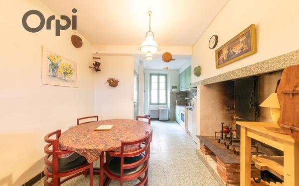 Maison à vendre    3 pièces •  Tautavel