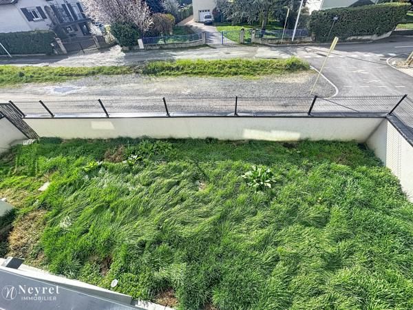 montrond-les-bains maison de 115m2 implantée sur 200m2 de terrain avec garage