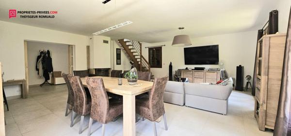 Maison Courtenay 8 pièce(s) 250 m2