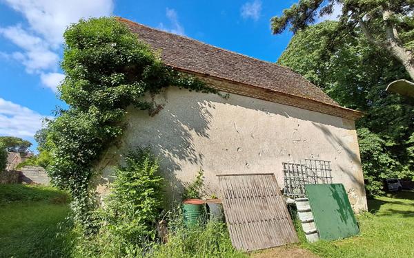 Maison à vendre    1 pièce •  Saint-Aubin-de-Lanquais