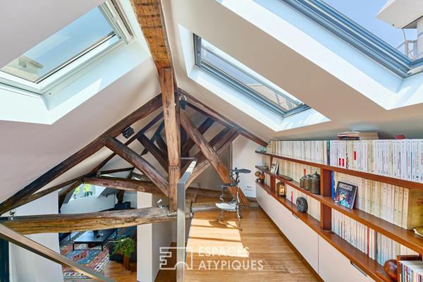 Duplex d’architecte avec ascenseur et vue sur Montmartre
