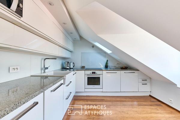 Duplex d’architecte avec ascenseur et vue sur Montmartre