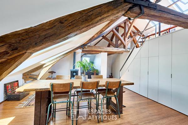 Duplex d’architecte avec ascenseur et vue sur Montmartre