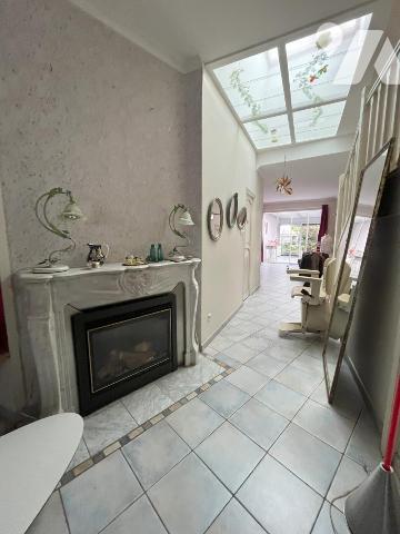 AU COEUR DU CENTRE MAISON DE VILLE