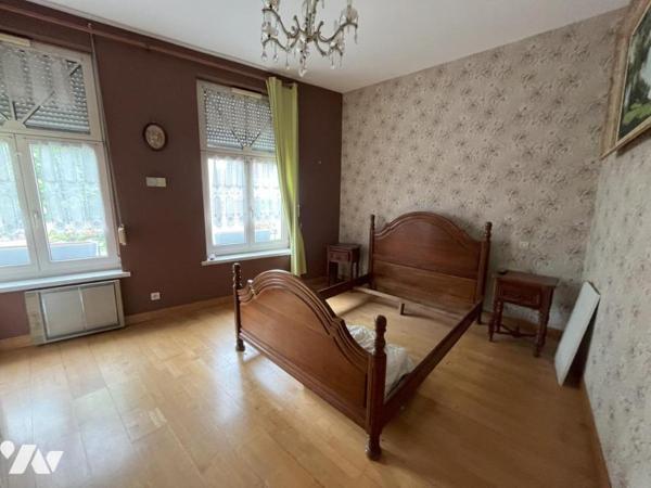 AU COEUR DU CENTRE MAISON DE VILLE