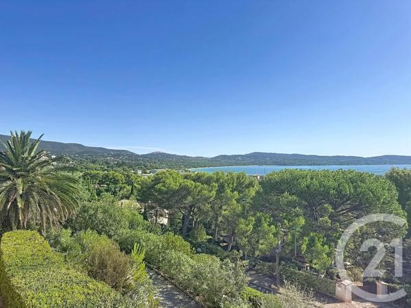 Maison à vendre  7 pièces - 200 m 2   CAVALAIRE SUR MER  - 83