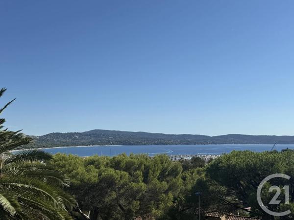 Maison à vendre  7 pièces - 200 m 2   CAVALAIRE SUR MER  - 83