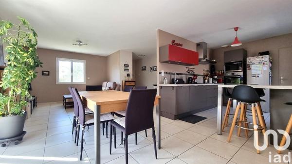 Maison 4 pièces de 97 m² à Guéreins (01090)