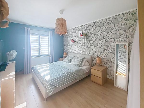 Maison Avion 6 pièce(s) 120 m2