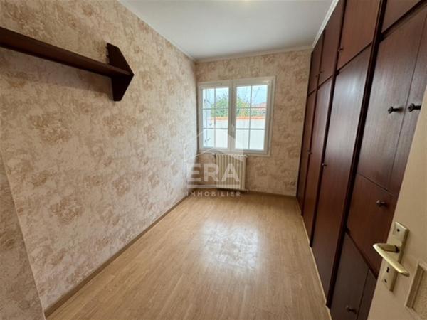 Maison louer de plain pied, 4 pièces 127 m² - Royan